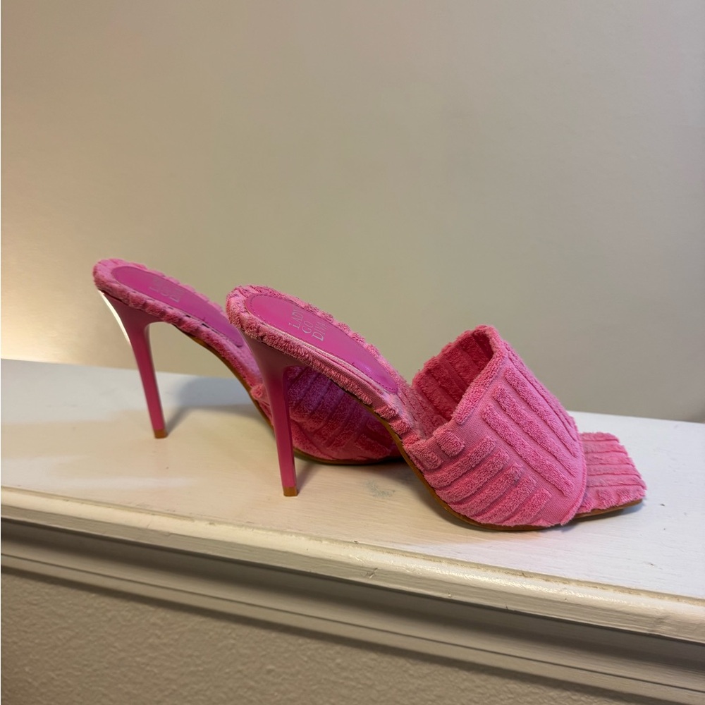 Dolls Kill Lady Go Diva PINK TERRY CLOTH HEELS STILETTOS SANDALS 7 NEW - Picture 2 of 10